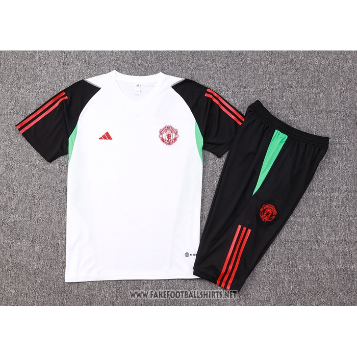Tracksuit
 Manchester United Short Sleeve
 2023-2024 White
 and 
Black
 - Shorts
